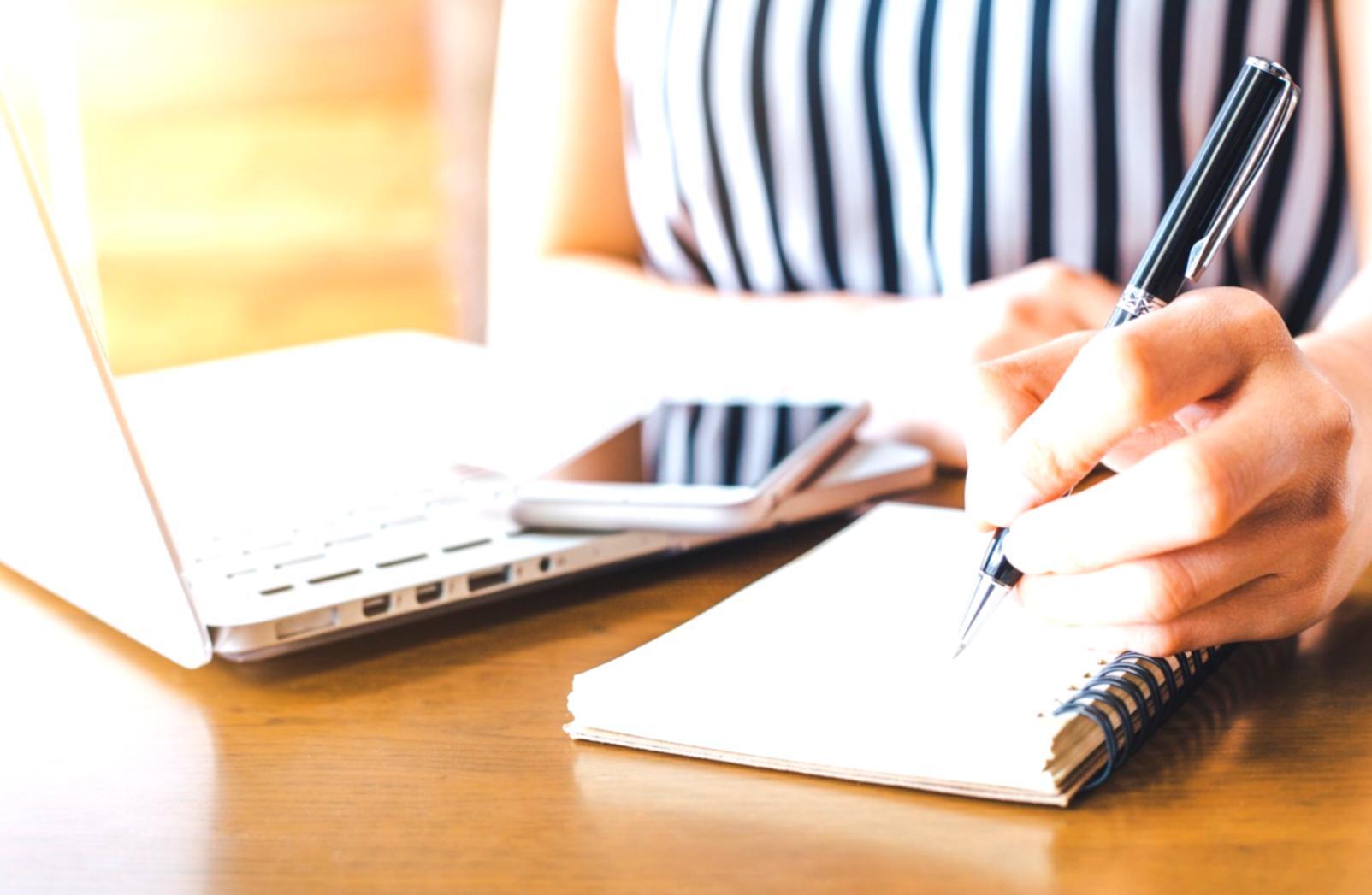 Студенти під час практичного заняття з маркетингу стартапів